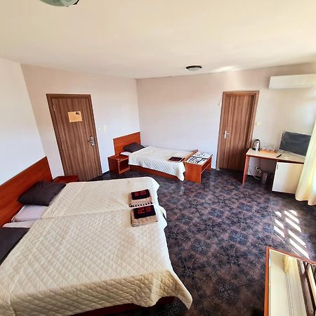 Hotel Алми Almi à Sveti Vlas Extérieur photo