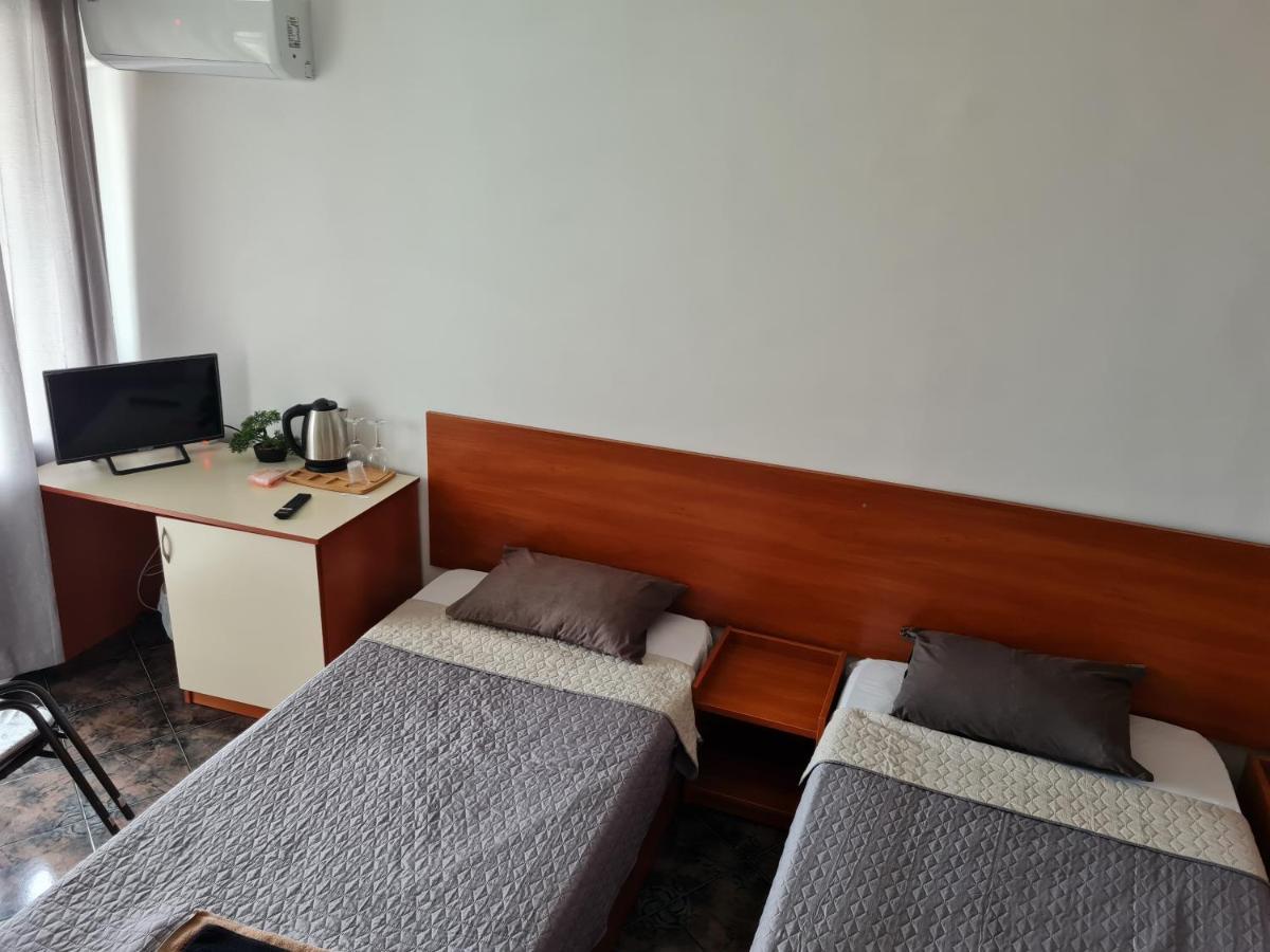 Hotel Алми Almi à Sveti Vlas Extérieur photo