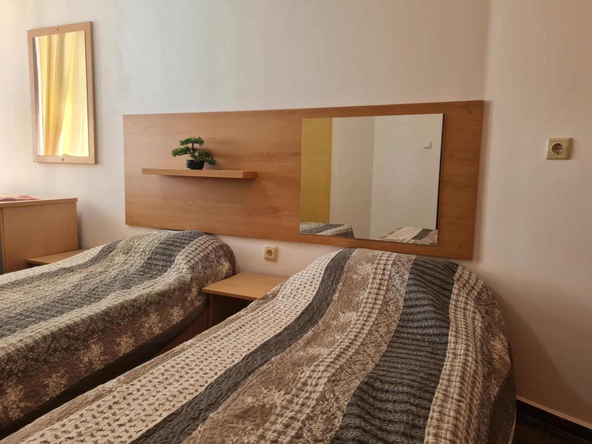 Hotel Алми Almi à Sveti Vlas Extérieur photo