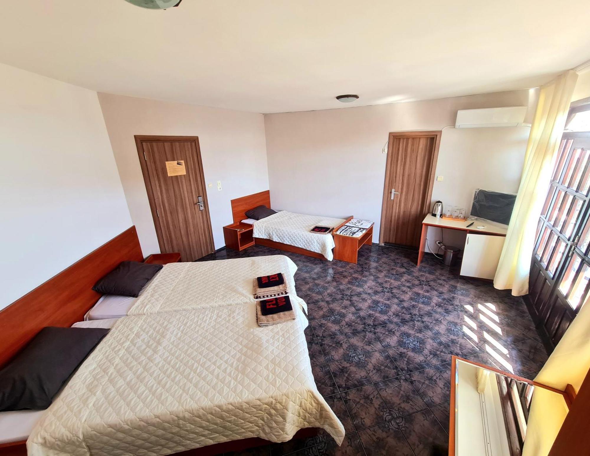 Hotel Алми Almi à Sveti Vlas Extérieur photo