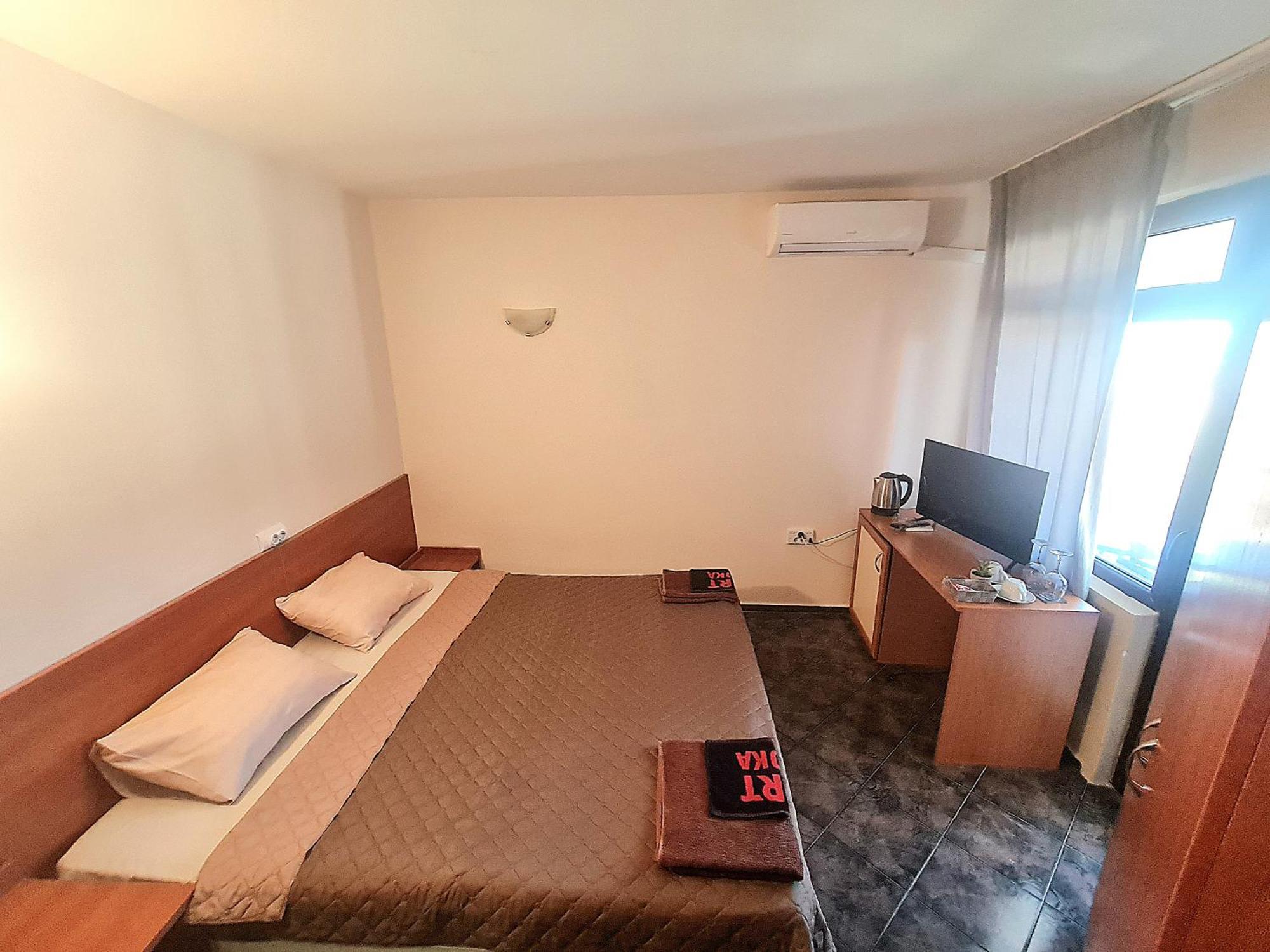 Hotel Алми Almi à Sveti Vlas Extérieur photo